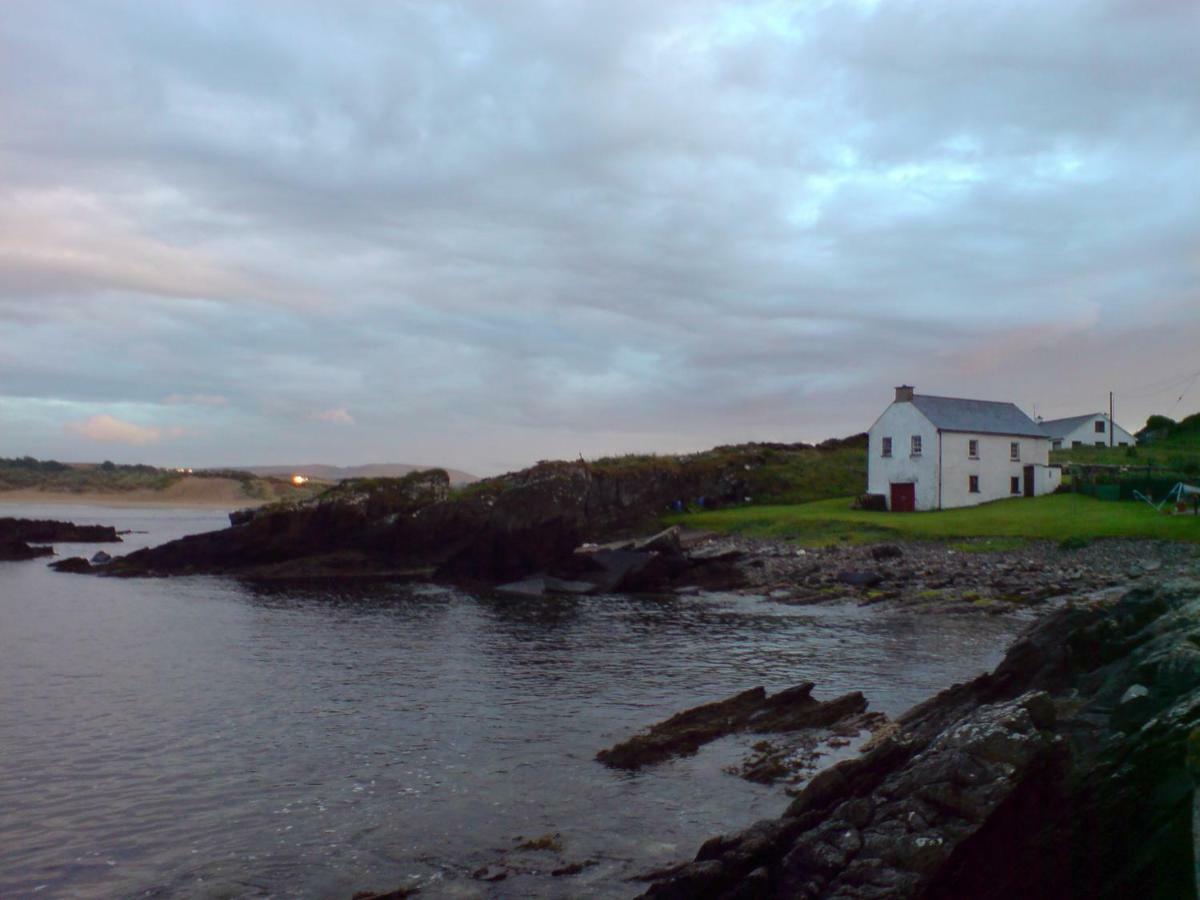 Ocean Bay Villa Malin Exterior photo